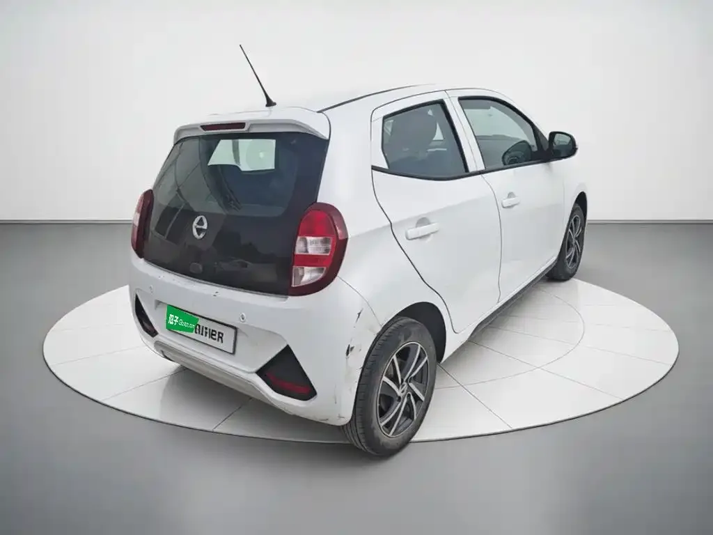 JMCG New Energy Little Kirin 2022 Agile Edition — Фото автомобиля 4
