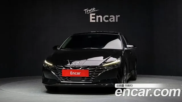 Hyundai AVANTE Inspiration — Фото автомобиля 3