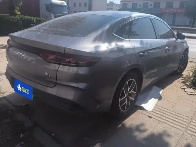 BYD Qin L — Фото автомобиля 3