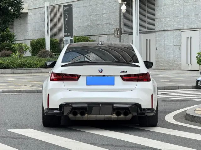 BMW M3 — Фото автомобиля 4