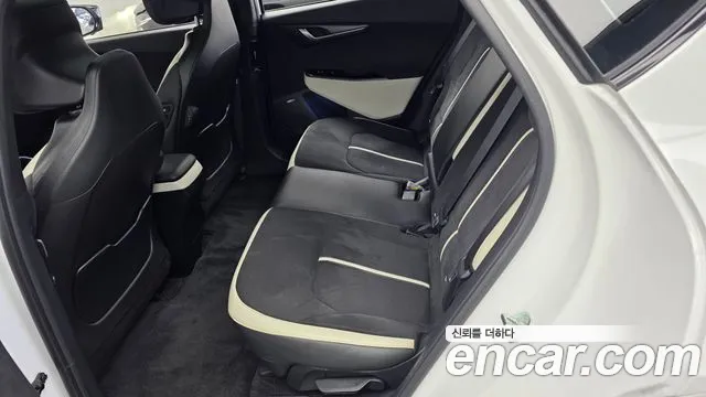 Kia EV6 — Фото автомобиля 16