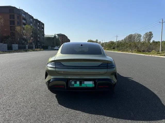 Xiaomi SU7 — Фото автомобиля 29