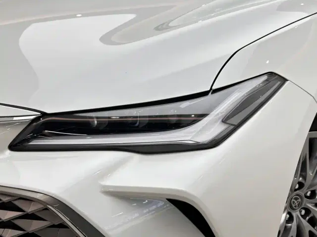 Toyota Avalon — Фото автомобиля 17