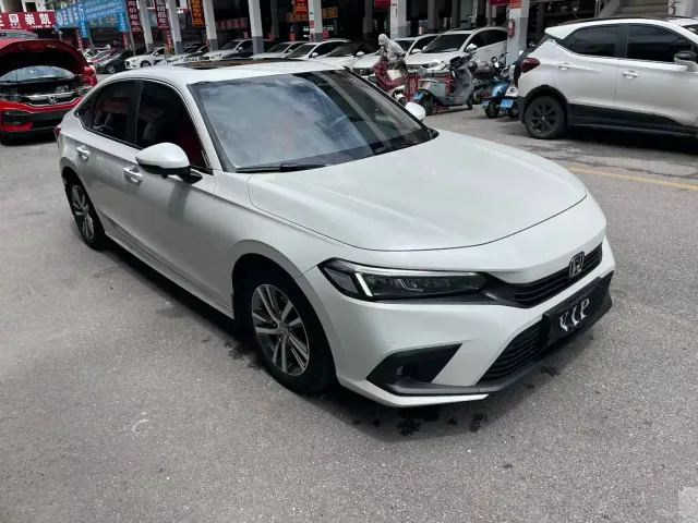 Honda Civic — Фото автомобиля 3