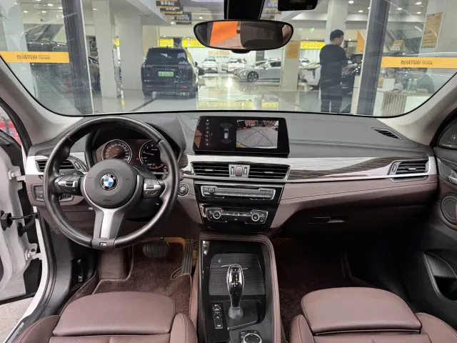 BMW X1 — Фото автомобиля 10