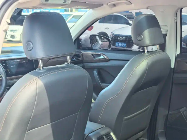 Volkswagen Tharu — Фото автомобиля 13