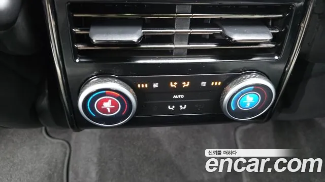 Land Rover Range Rover Sport — Фото автомобиля 18