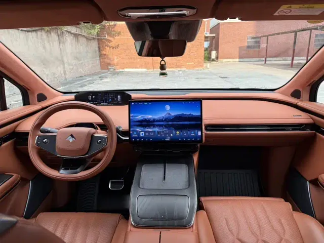 GAC Hyptec HT — Фото автомобиля 14
