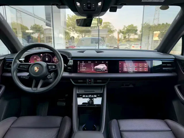 Porsche Macan EV — Фото автомобиля 10