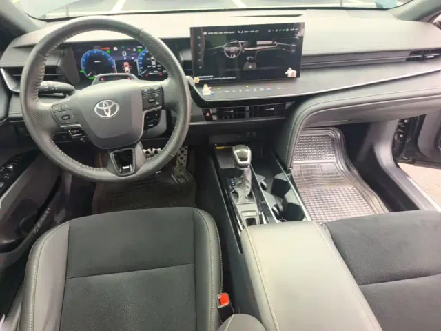 Toyota Camry — Фото автомобиля 9