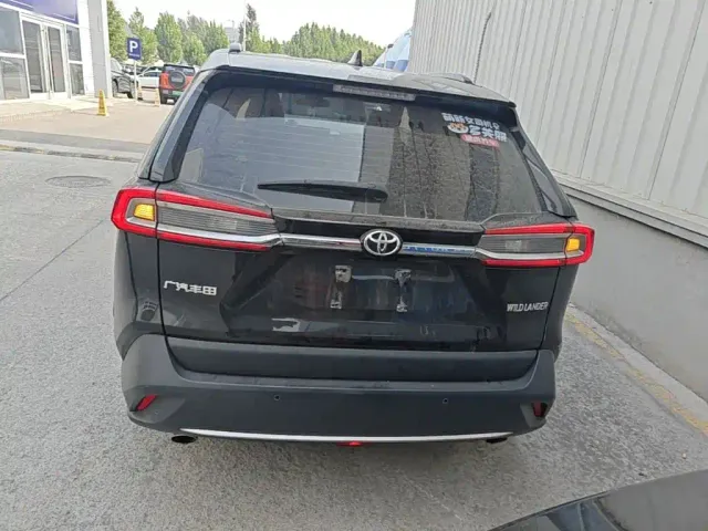 Toyota Wildlander — Фото автомобиля 5