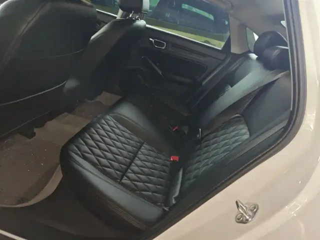 Honda Civic — Фото автомобиля 16