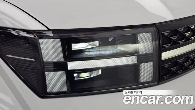 Hyundai Santafe Santa Fe (MX5) Бензин 2.5T 4WD — Фото автомобиля 16