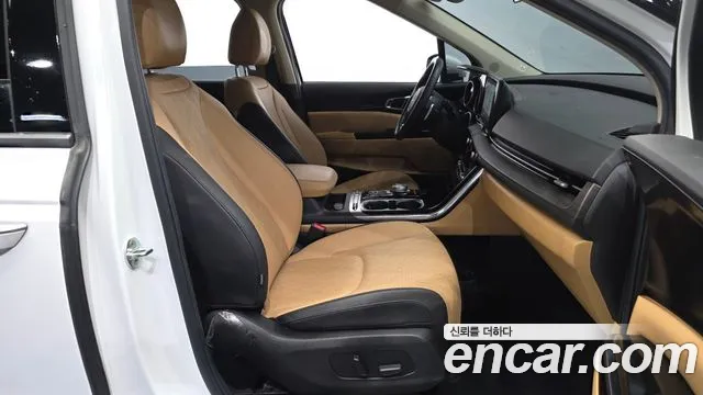 Kia Canival Carnival 4 поколение Бензин 9 мест Noblesse — Фото автомобиля 3