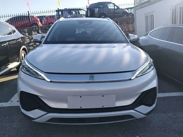 BYD Yuan PLUS — Фото автомобиля 2