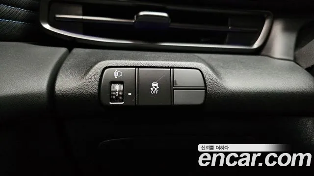 Hyundai Avante CN7 — Фото автомобиля 27