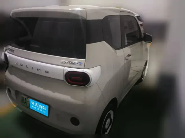 Wuling Hongguang Mini EV — Фото автомобиля 2