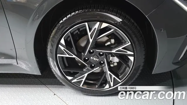 Kia K5 Signature — Фото автомобиля 17