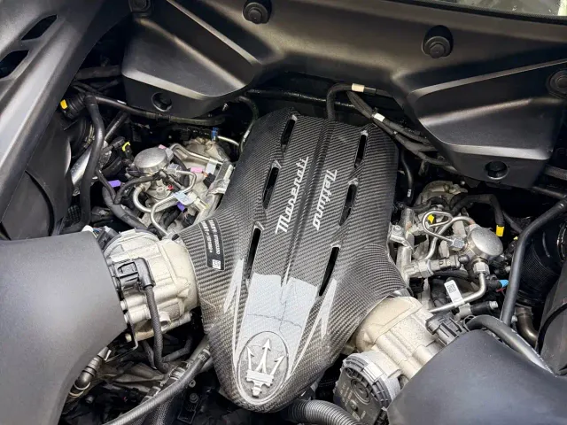 Maserati MC20 — Фото автомобиля 11