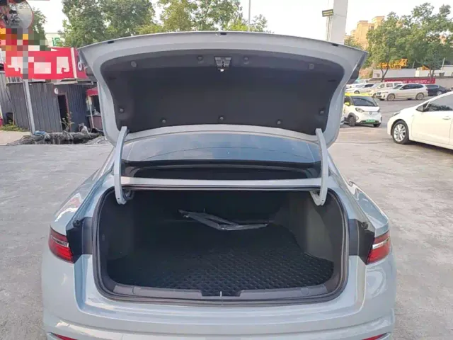 Geely Xingrui — Фото автомобиля 18
