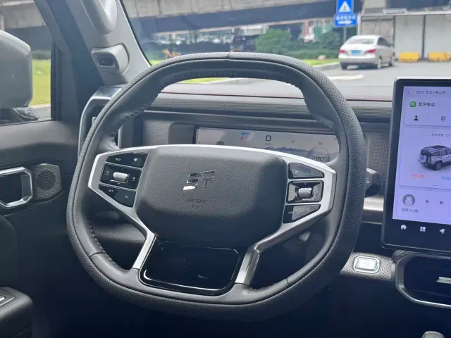 Jetour T2 — Фото автомобиля 6
