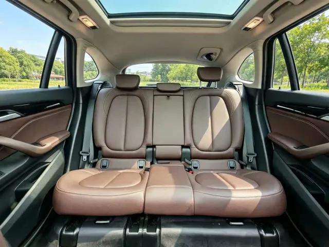 BMW X1 — Фото автомобиля 9