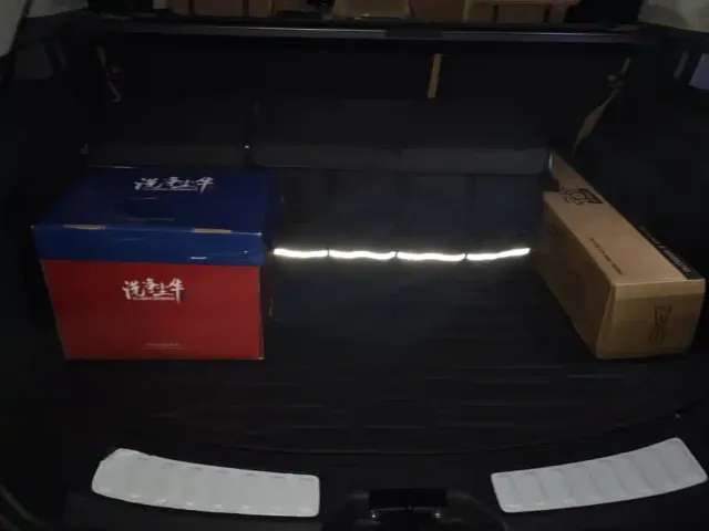 Land Rover Discovery Sport — Фото автомобиля 4