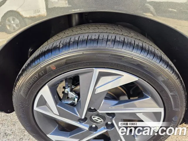Hyundai Avante CN7 — Фото автомобиля 16