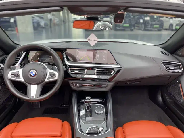 BMW Z4 — Фото автомобиля 16