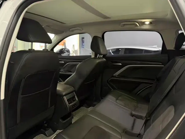 Haval H6 — Фото автомобиля 6