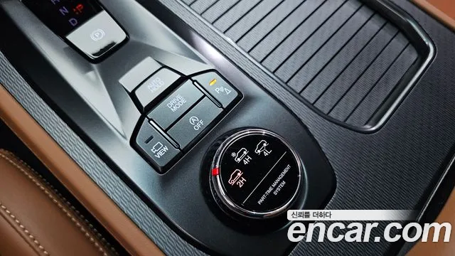KG_Mobility_Ssangyong Musso Musso (Q300) Бензин 2.0 4WD — Фото автомобиля 26