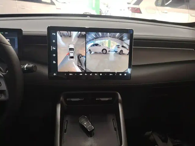 BYD Qin PLUS — Фото автомобиля 12