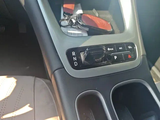 Geely Starry Wish — Фото автомобиля 15