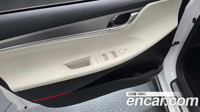 Hyundai Grandeur (New) Hybrid — Фото автомобиля 13