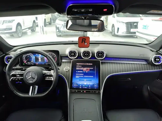 Mercedes-Benz C-Class — Фото автомобиля 12