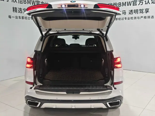 BMW X5 — Фото автомобиля 13