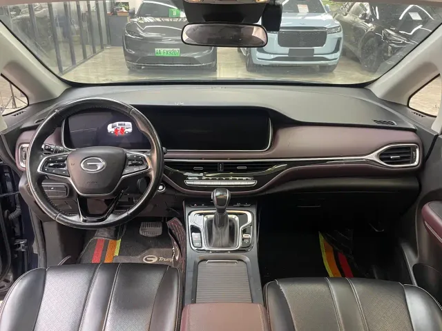 GAC Trumpchi Trumpchi M6 2021 270T DCT Luxury Edition (7-Seater) — Фото автомобиля 11