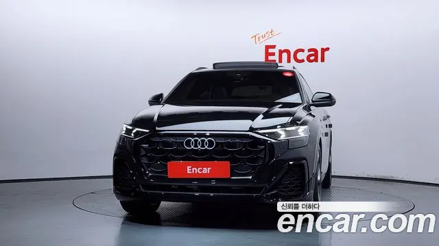 Audi Q8 4M — Фото автомобиля 3