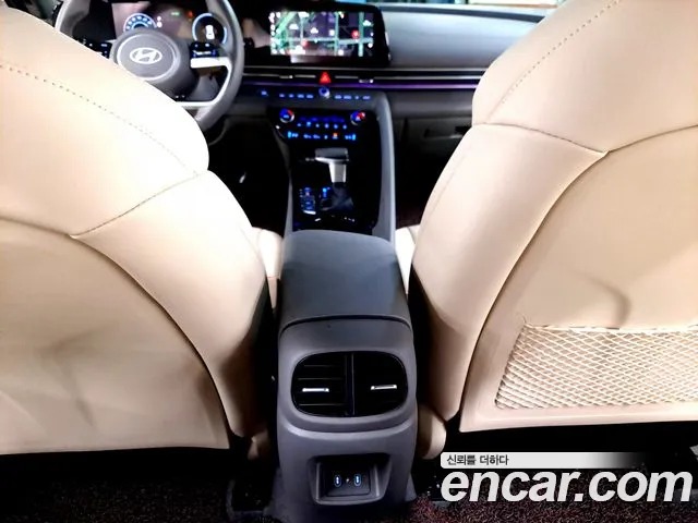 Hyundai AVANTE Новый Avante (CN7) — Фото автомобиля 19