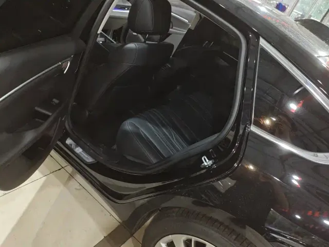 Buick LaCrosse — Фото автомобиля 8