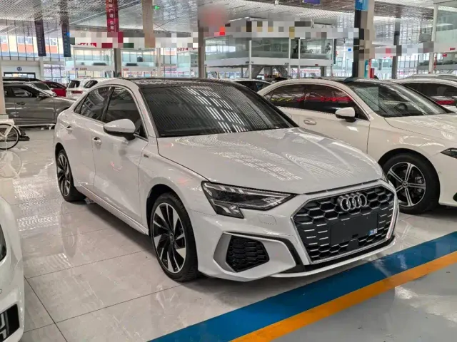Audi A3 — Фото автомобиля 3