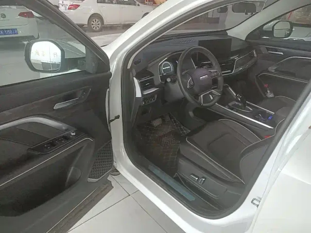 Haval H6 — Фото автомобиля 15