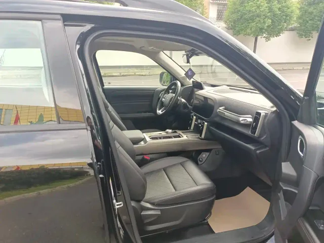 Haval Big Dog — Фото автомобиля 10
