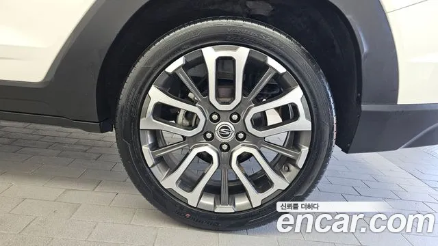 KGM Torres — Фото автомобиля 6