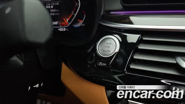 BMW 5 Series G30 — Фото автомобиля 29