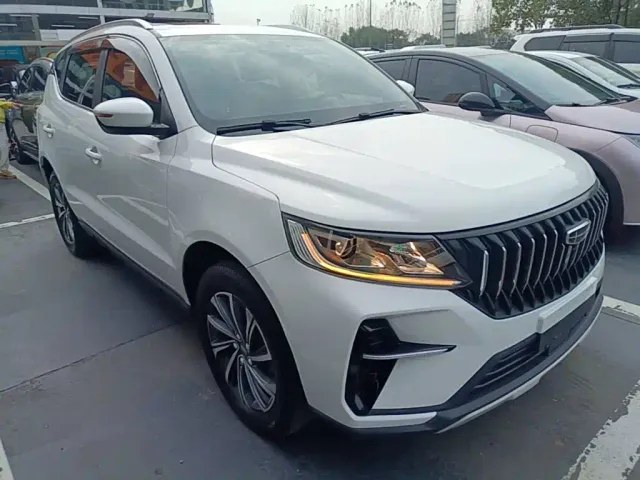 Geely Vision X6 — Фото автомобиля 3