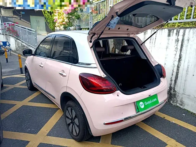 Wuling Bingo — Фото автомобиля 4