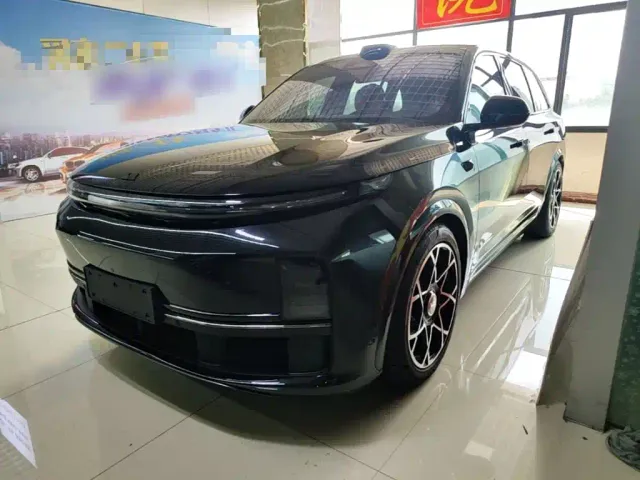 Фотография автомобиля — Li Auto L7