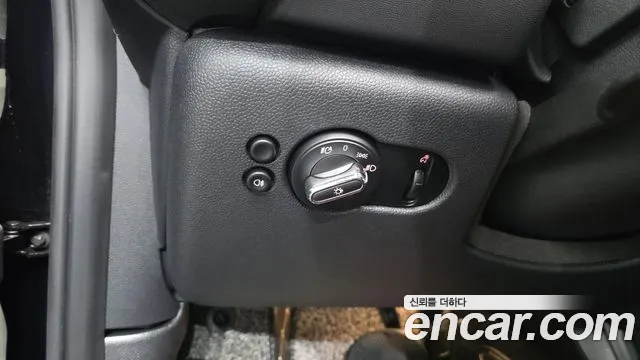 MINI Cooper — Фото автомобиля 27