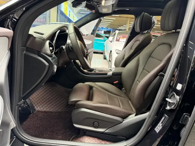 Mercedes-Benz GLC-Class — Фото автомобиля 10
